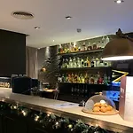 Panorama - Free Ev Charging Station Hotell