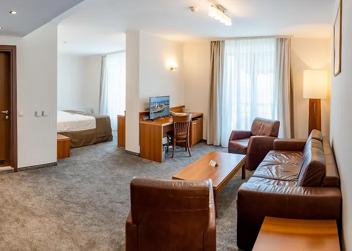 Panorama - Free Ev Charging Station