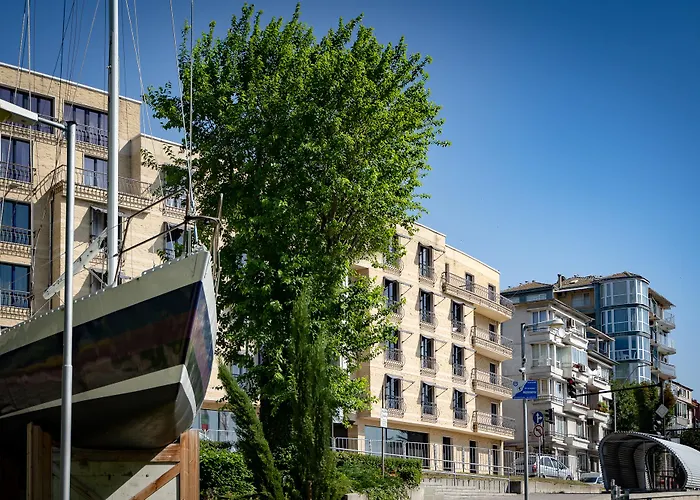Hotel Panorama - Free Ev Charging Station Varna