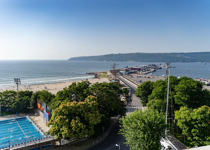 Hotel Panorama - Free Ev Charging Station Varna