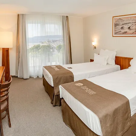 Hotel Panorama - Free Ev Charging Station