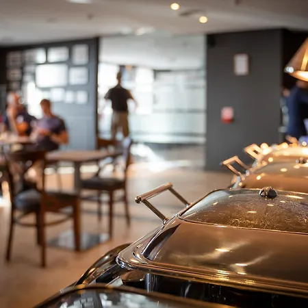 Hotel Panorama - Free Ev Charging Station Warna