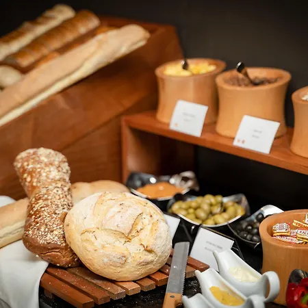 Panorama - Free Ev Charging Station