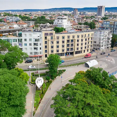Hotel Panorama - Free Ev Charging Station 4*