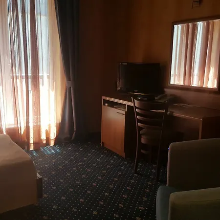 Panorama - Free Ev Charging Station